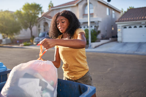Best Construction Debris Removal  in Smithfield, VA